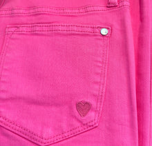 Load image into Gallery viewer, Pinker Than Pink Heart Embroidery Judy Blue 🩷