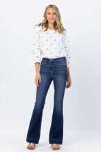 Load image into Gallery viewer, Hi Rise 2” Hem Trouser Flare Judy Blue